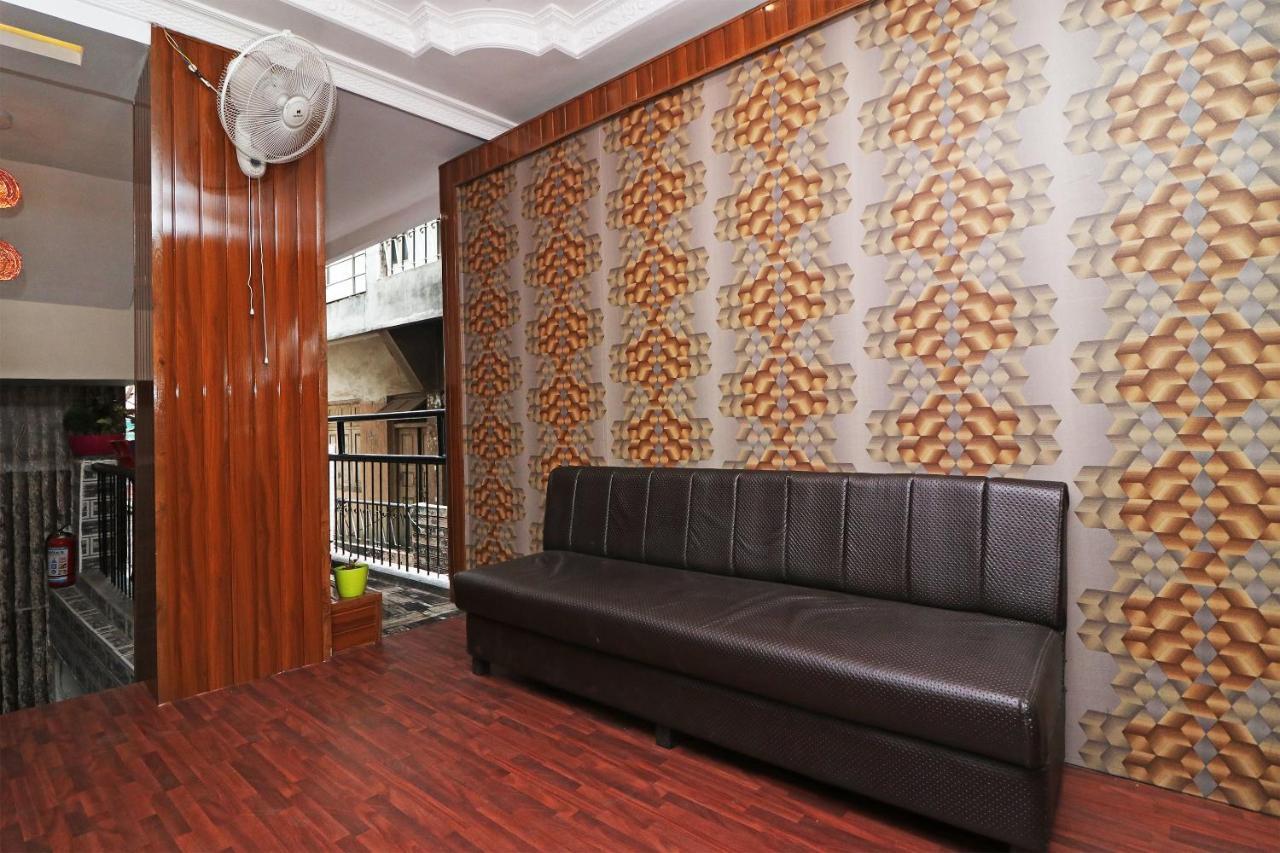 Oyo Hotel Prerna Райпур Экстерьер фото